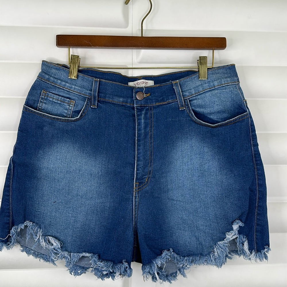 Vibrant MIU Dark Wash Frayed Hem Denim Cutoff Shorts